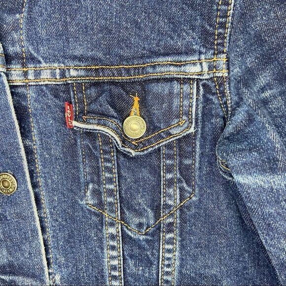 Levi’s Blue Dark-Wash Button-Up Collared Red Tab Denim Jacket Size Medium - Picture 4 of 10